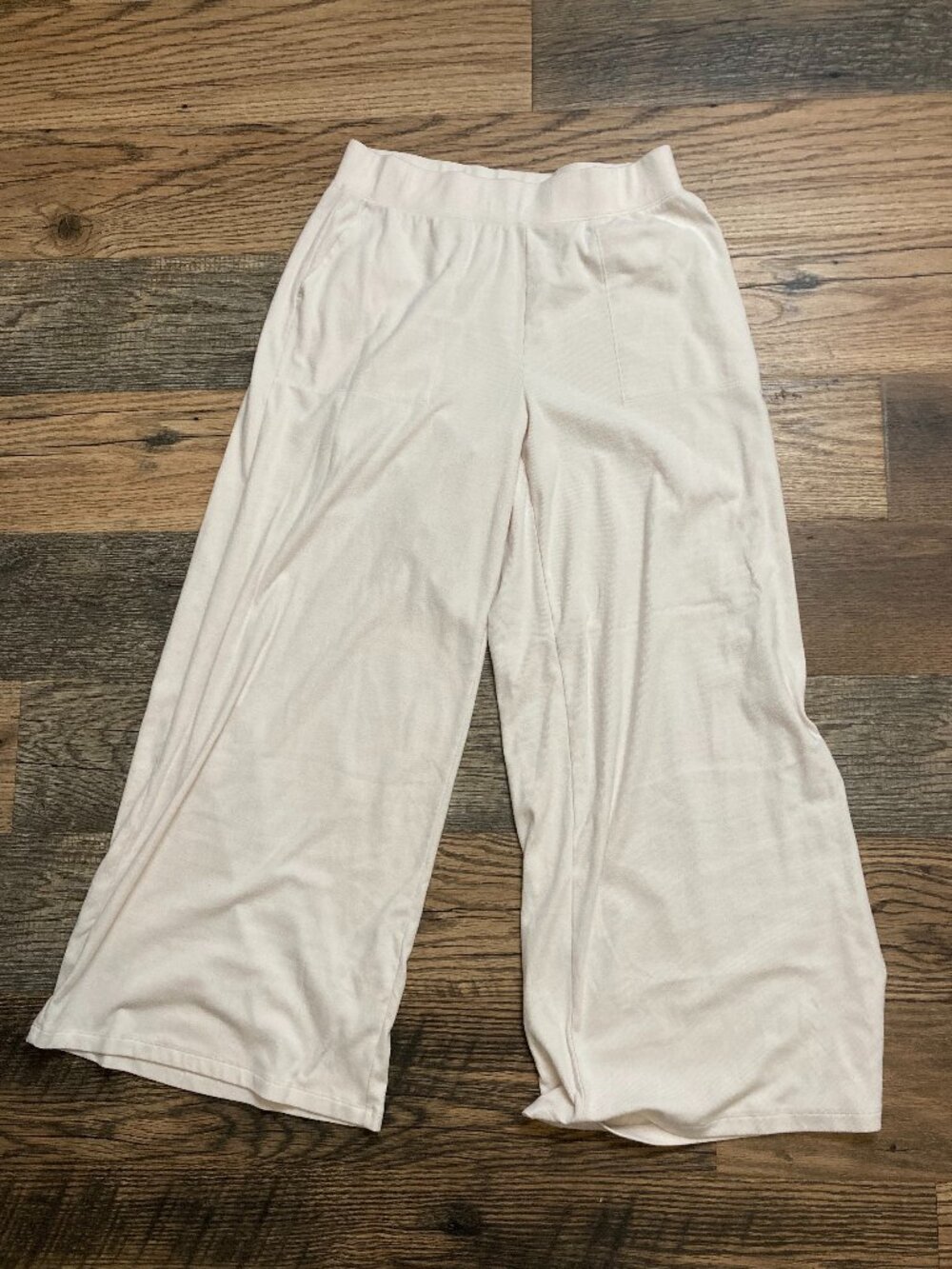 American Eagle AE Lounge Women's M Cream Wide Leg Ribbed Knit Pull On Pants